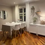 Apartman House With A Beautiful Seaview Tromsø