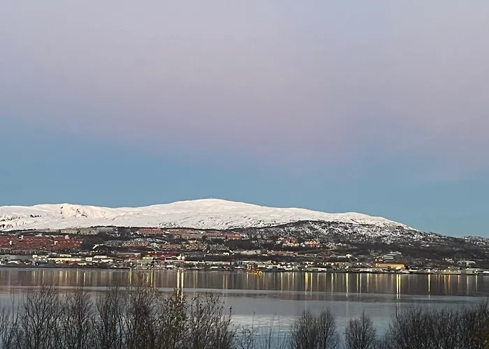 House With A Beautiful Seaview * טרומסה